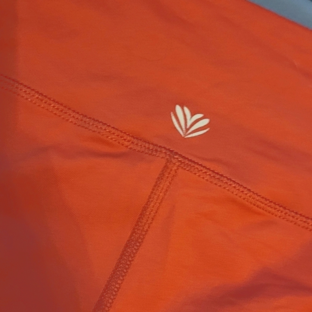 Cross front leggings - Picture 5 of 6